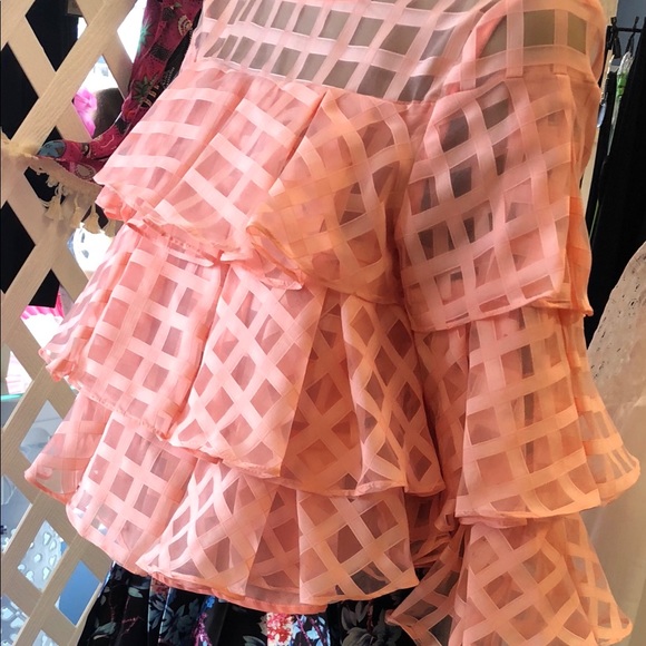 DAINTY RUFFLE BLOUSE💗💗💗 - Picture 2 of 2